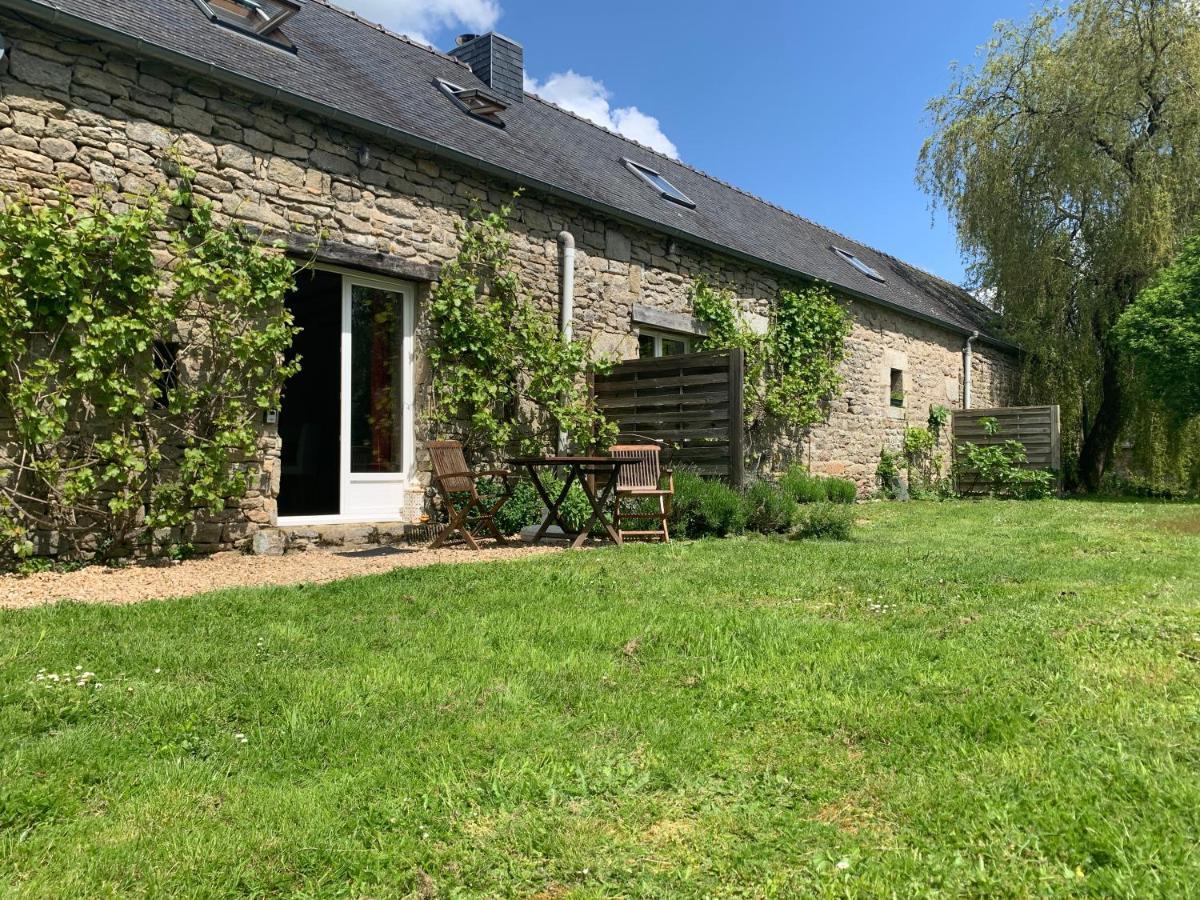 Domaine De La Blanche Hermine Plounerin Extérieur photo